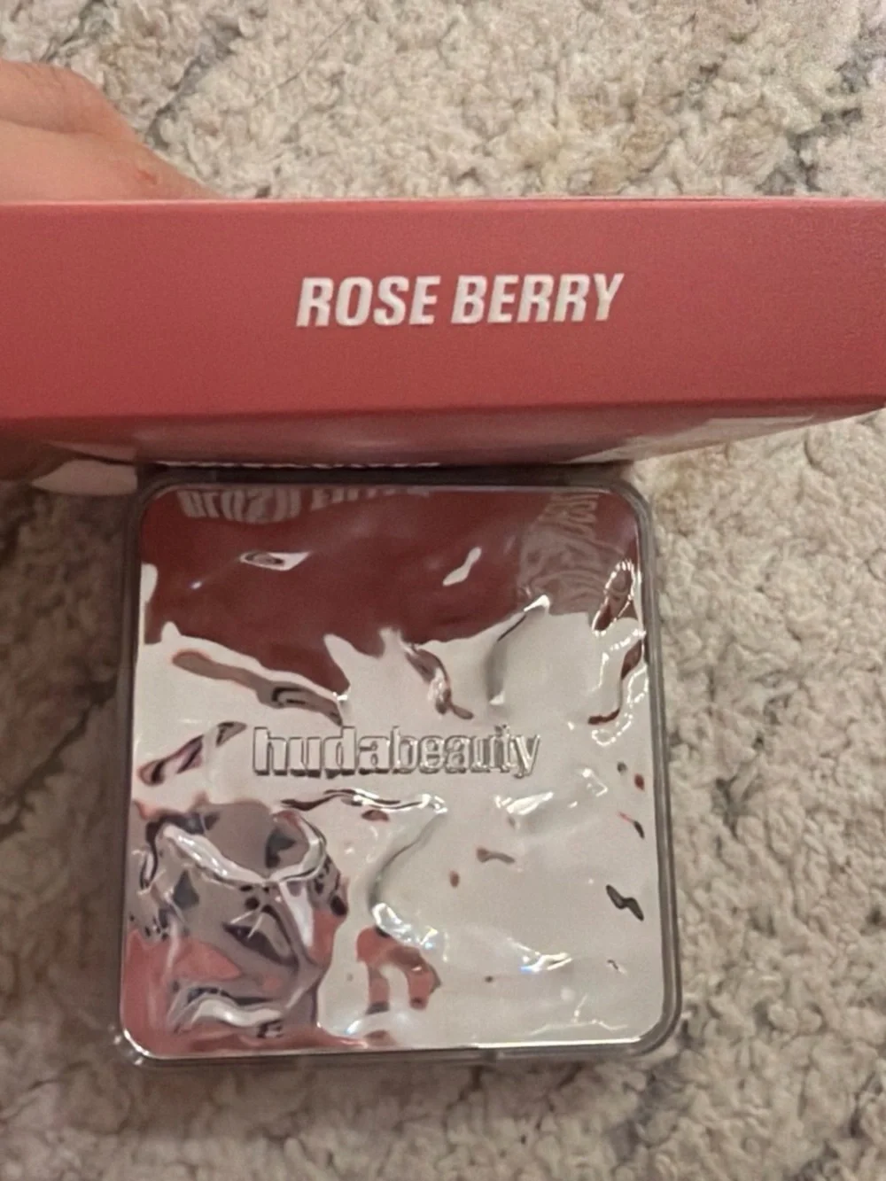 HUDA BEAUTY Blush Filter Palette - Pink, Rose, Peach, Berry
